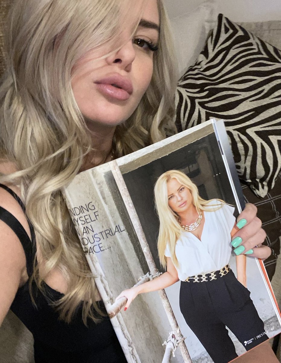 PROSHKA's tweet image. Because #realestate magazines know which queens to feature! 🤓 💥 

All jokes aside: Featured here for the sale and transfer of a full commercail building, and being the first female to win a coveted award 🥇