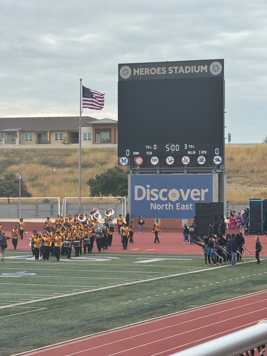 OsunaG5's tweet photo. @X Regionals performance at Heroes Stadium in the books.  Awaiting results.  Go Lockhart Roaring Lion Band! #LockedOnExcellence #LHSProud #GritandGanas https://t.co/rhhdXtifEr