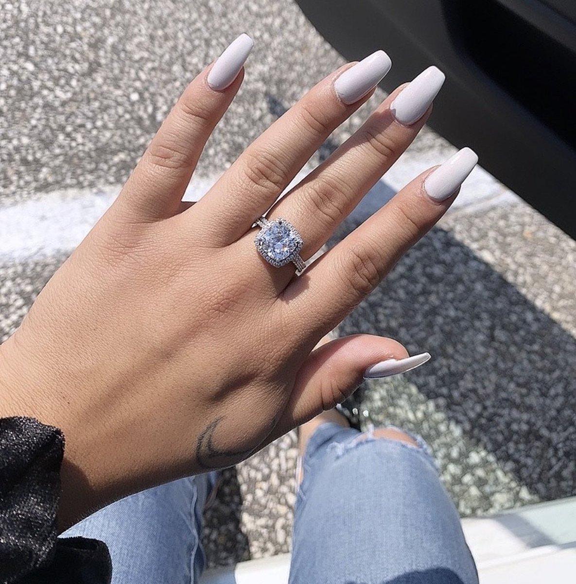 BluericaStore's tweet photo. Special offer for this ring today ✨
Dm and ask for offer 📥 https://t.co/k3s70vLKTK