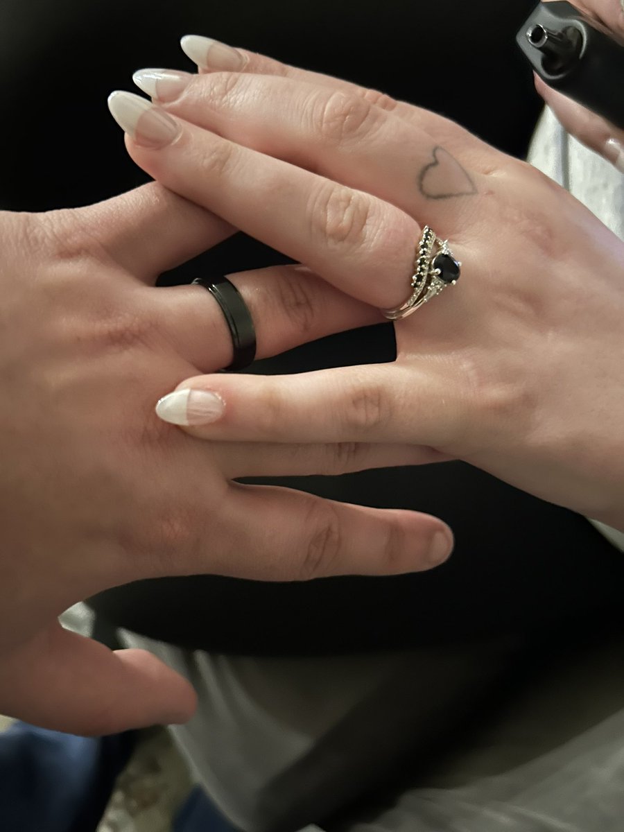 ELT Eagle tweet media