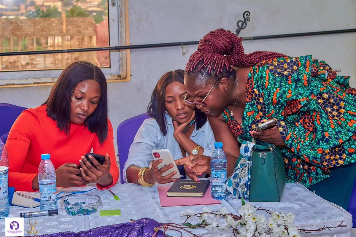 AGYW_Coalition's tweet photo. #BoldConversations Girls' Summit was 🔥 with @pedmia_shatu's social media masterclass. She empowered Girls with strategic online positioning, meaningful engagement on SM, & digital safety tips. A vital conversation for navigating the digital world these days. #digitalsafety https://t.co/tBTTIZsgSQ