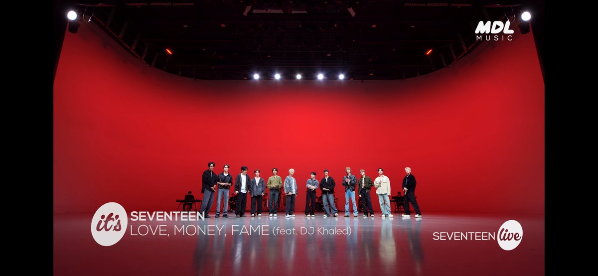 soobinnie125's tweet photo. #itsLive_event_SEVENTEEN_4 https://t.co/7yjttUledR