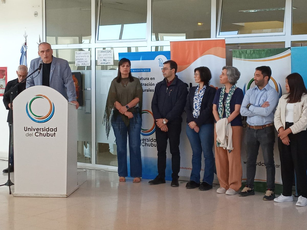 Chubut puso en marcha el “Festival Provincial para la Conservación de las Aves y su Entorno” en la ciudad de Puerto Madryn.

ambiente.chubut.gov.ar/chubut-puso-en…

#AmbienteChubut