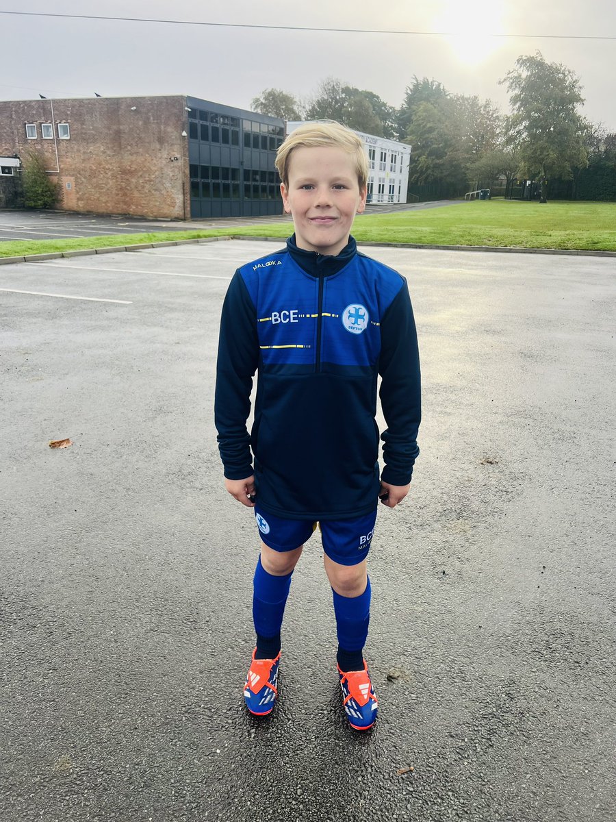 FayeCrossley's tweet photo. First of many goals today for Sefton School Boys team today 💙⚽️ @seftonsfa https://t.co/qtXkY2FAtL