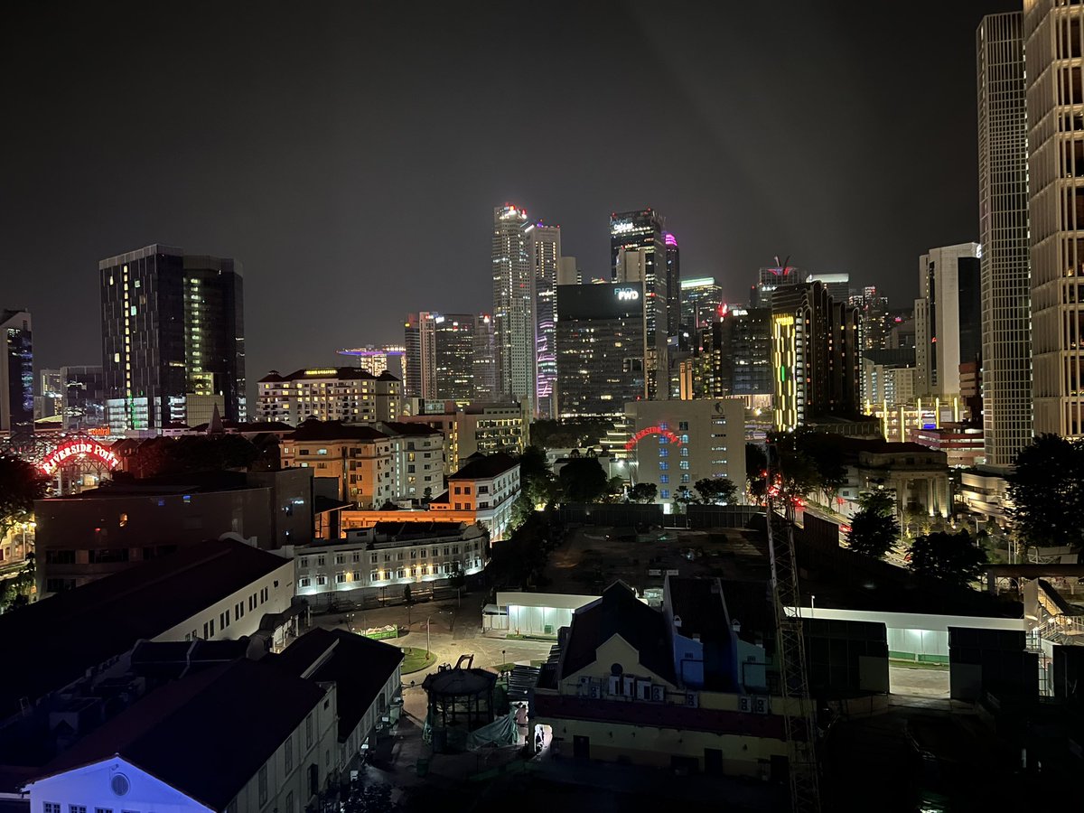 crbrownwilson's tweet image. An advance party for #ASMOSUSresource in #Singapore @orchardroadsg @ClarkeQuay #LoveSingapore #LoveQUB