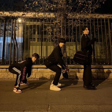 ssukiswag's tweet photo. 정말 각자  개꿀로잘살아가다가 트리플제이 셋이모엿다하면 이러고잇음 모이기만하면바보조합이됨 https://t.co/R5pqsG2QiA