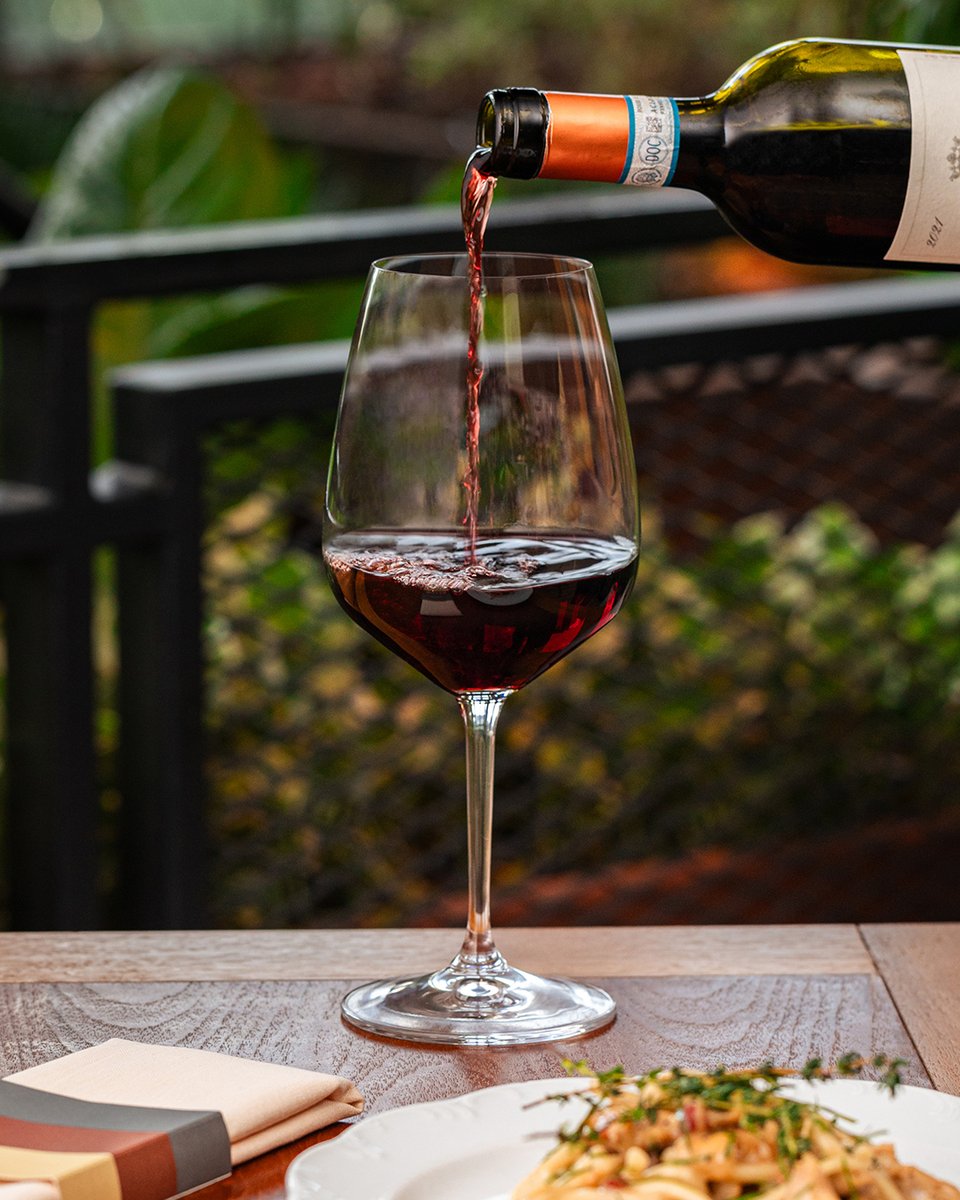 If you thought pumpkin spice was your only love this autumn, just wait until you see The Exchange  wine pairing menus. 🍷 

#HiltonForTheStay
#WineAndDine
#TasteOfHilton