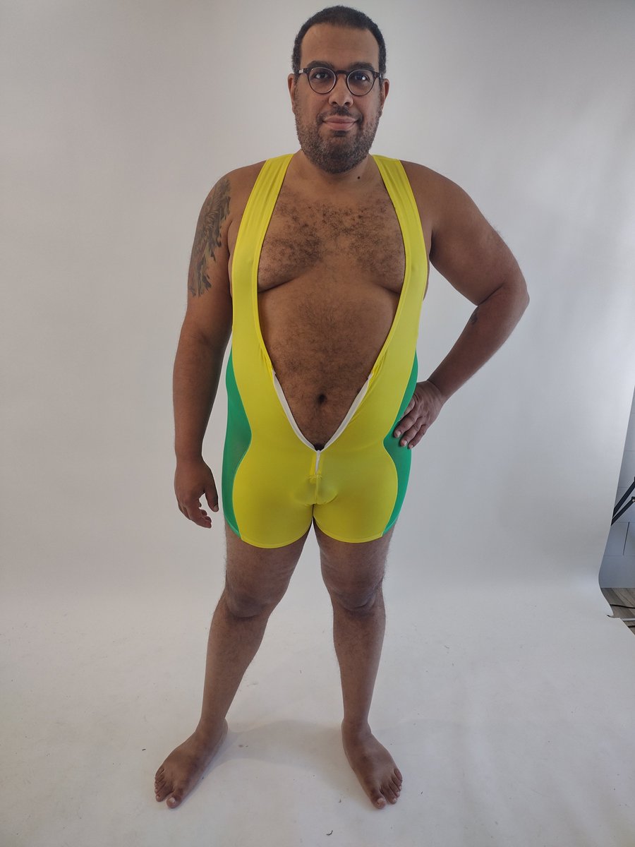 cut2medesigns's tweet photo. Today feels like a contouring kind of day... The Fantastic Dan sporting the Contour Sides Zip Front Singlet 4" Short Length..
https://t.co/3eBIIFuJDS
#cut2medesigns #contoursides #contour #contoursidesspandex #contoursidesgear https://t.co/DqVyZFZ4BI