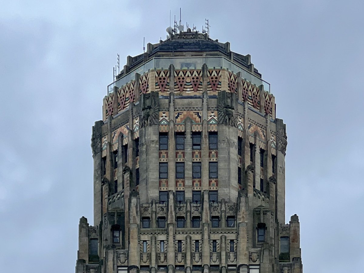 gmoult's tweet photo. downtown deco in buffalo https://t.co/lRq0o3iLLn