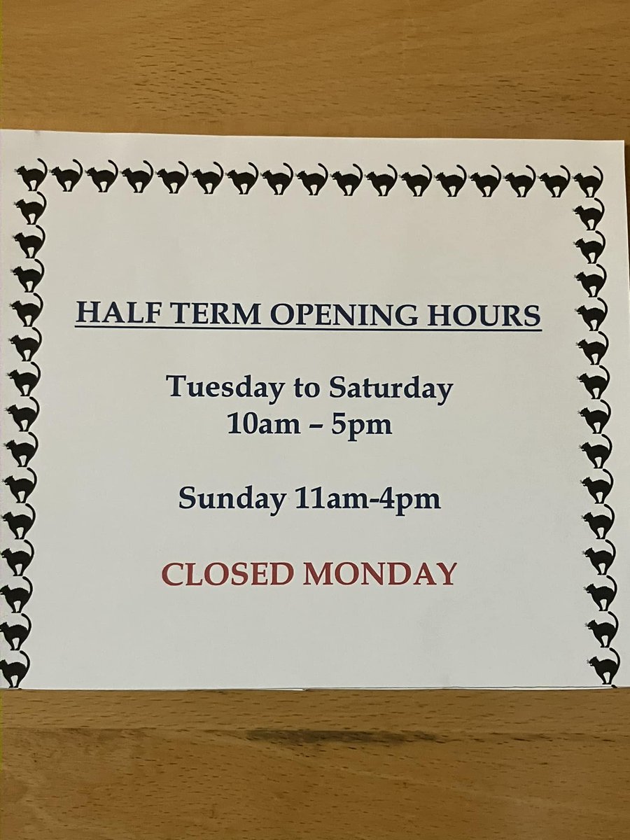 Lindum Books tweet media