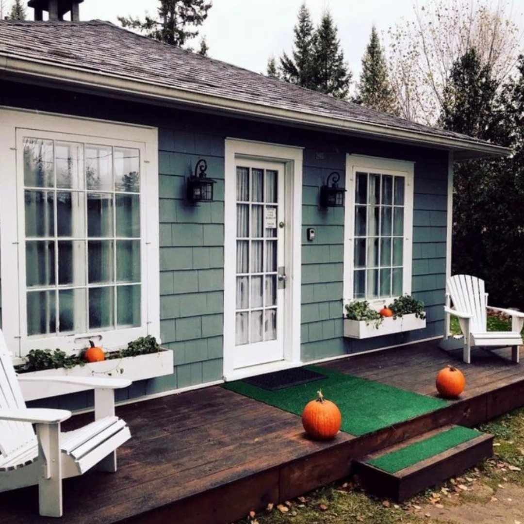 GoCottage's tweet image. Happy Saturday! Lots of upcoming Lake Placid Events...

Book your next stay now - 
go-cottage.com/reservations/
-
-
-
#LakePlacid #LakePlacidVacation #GOCottage #NYVacationRentals #NYFall #Cabins #Getawaytrip