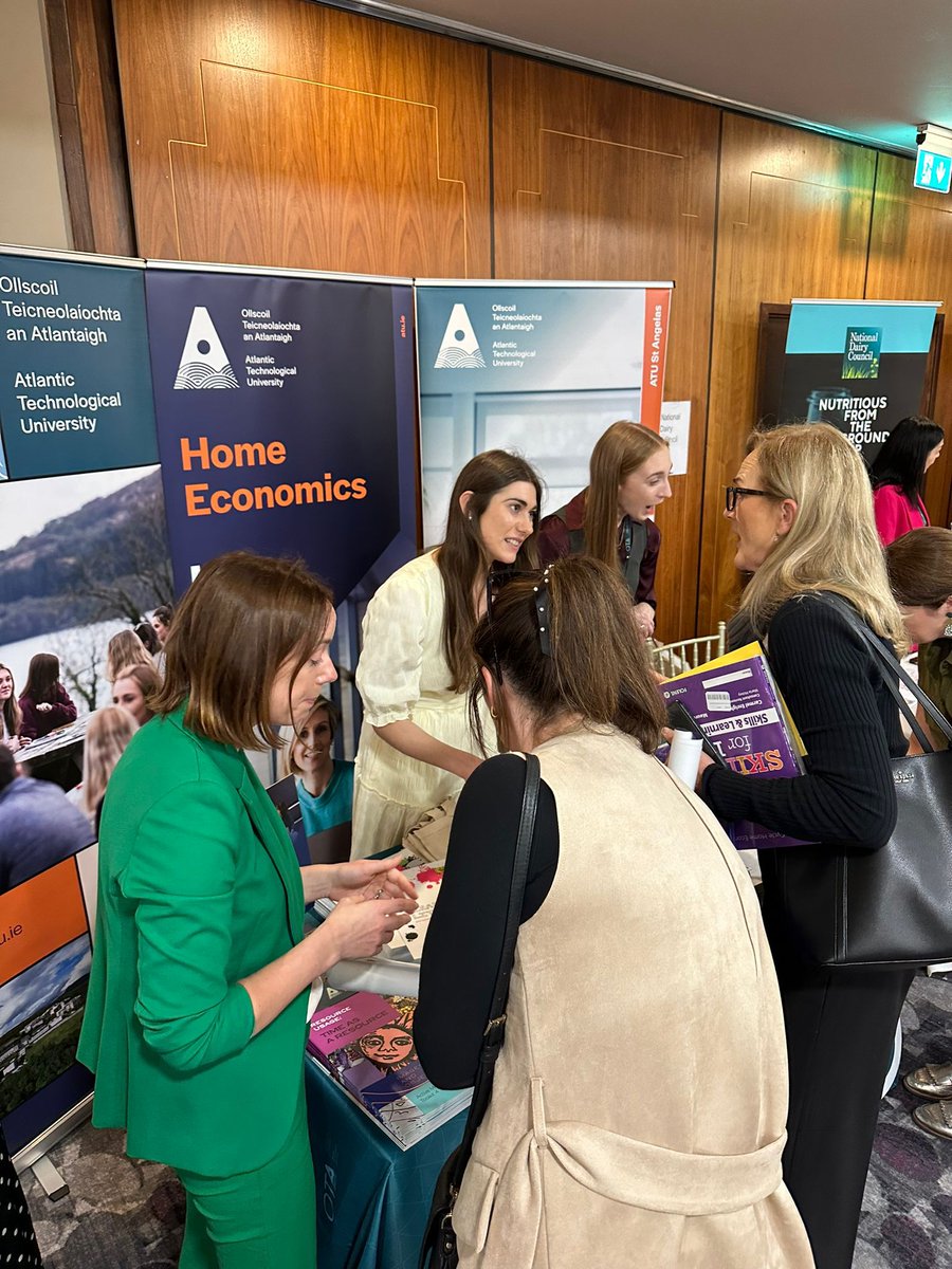 Today, colleagues from our National Centre of Excellence for Home Economics attend the annual Association of Teachers of Home Economics <a href="/ATHE_HomeEc/">ATHE</a>
A wonderful opportunity to reconnect and collaborate with teachers across the country about all things #HomeEconomics