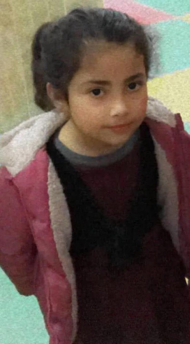 Narin canice katledildi, Rojin'in sır ölümü çözülmedi. Batman'da 8 yaşındaki  Şeyma evinin önünde bir direğe iple asılı halde bulundu. Şuan makinalara bağlı yaşam savaşı veriyor.  Şeyma yaşasın istiyoruz.  Şeyma'nın sesi olmak için, Şeyma'ya nefes olmak ve olayın izini sürmek