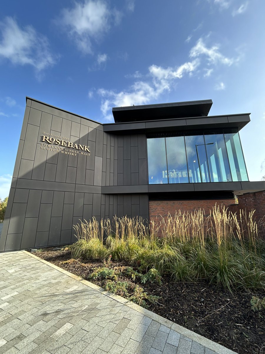 FAY COULL tweet media