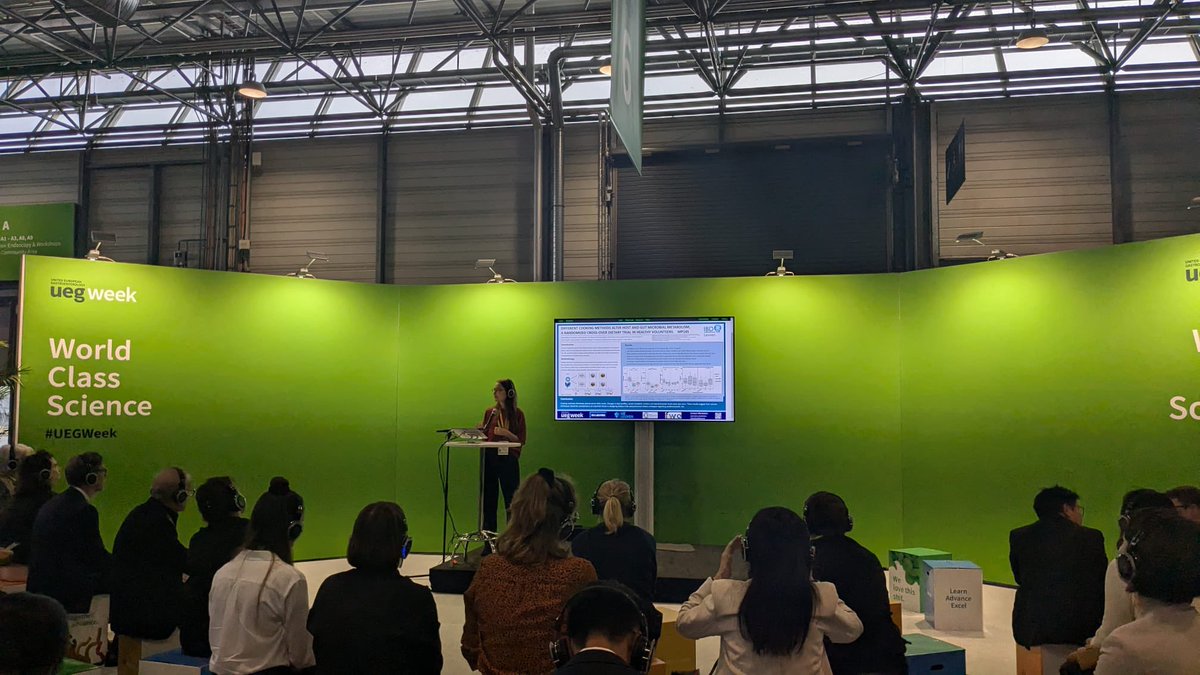 ibdleuven's tweet image. Congratulations to all who presented very interesting data at @my_ueg #UEGweek. Special thanks to our own PhD students and postdocs who presented their latest findings in Vienna! Congrats to Lorenzo Giorio for the best abstract in your session! United we stand!