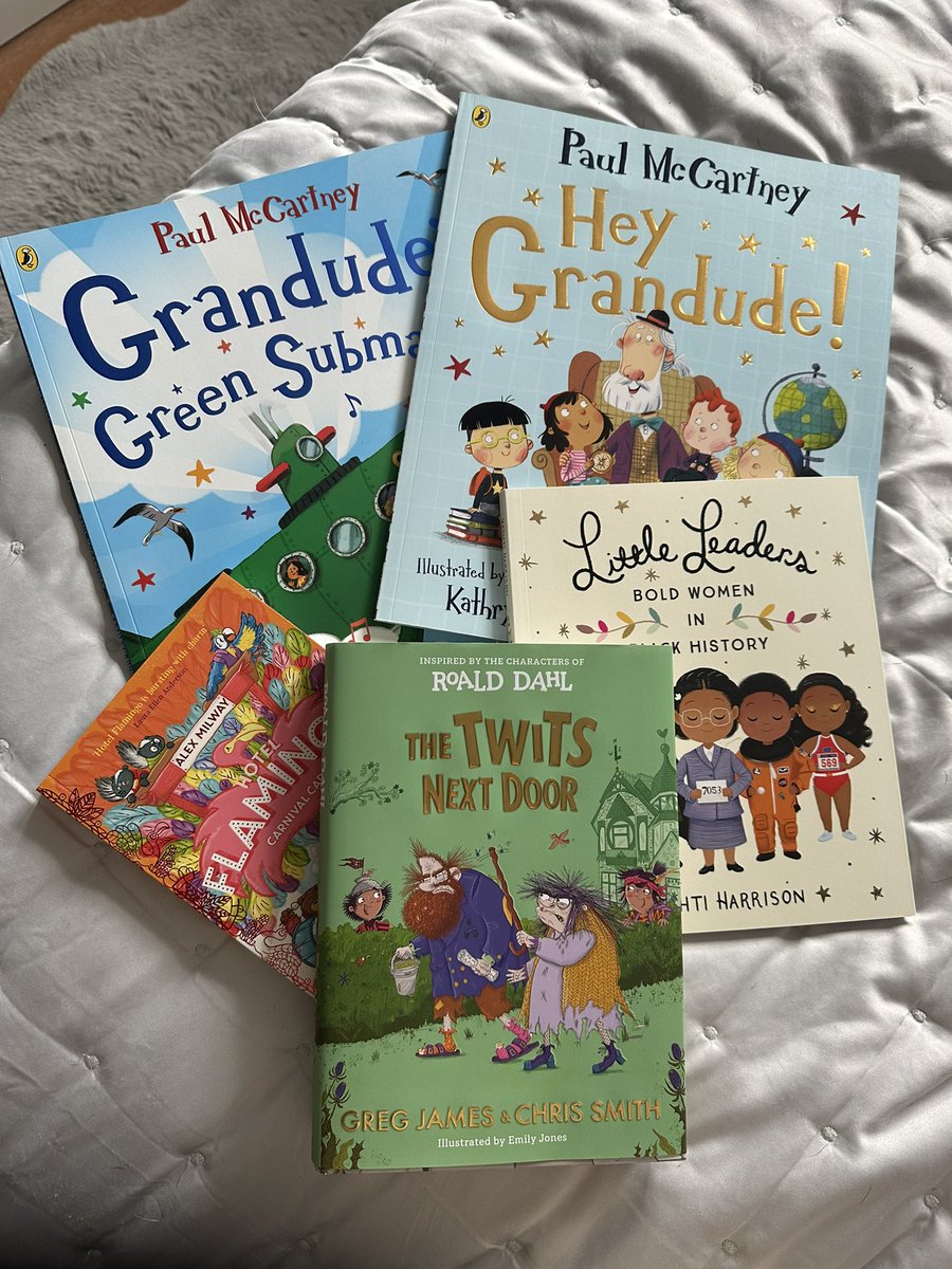 ItsMissBUK's tweet photo. Can not wait to share these with the kids on Monday! https://t.co/R5K4XFeDR8