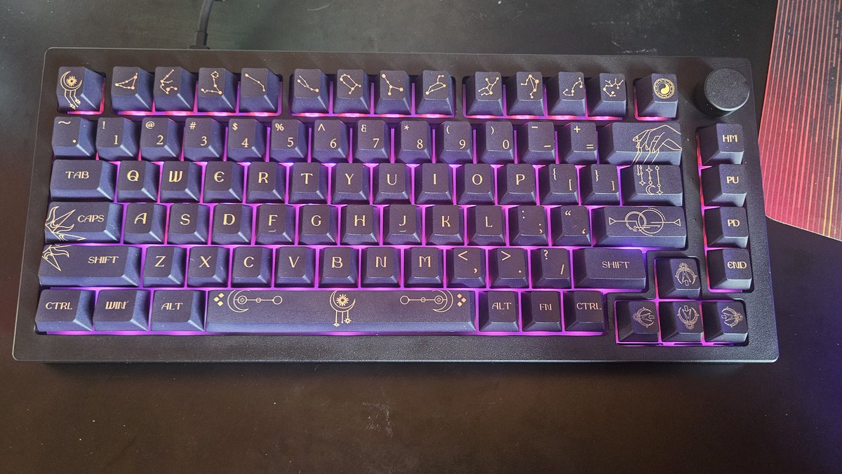 katesurgens's tweet photo. We've reached the ko-fi goal! Thank you for the keyboard - isn't it cute??? <3 https://t.co/K5o4fP27hy