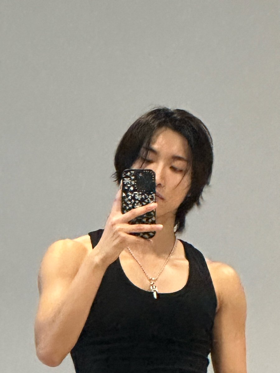ASeonghwa's tweet photo. 24.10.19||📸
تحديث سونقهوا عبر FORM: https://t.co/W6c1j97Xh5