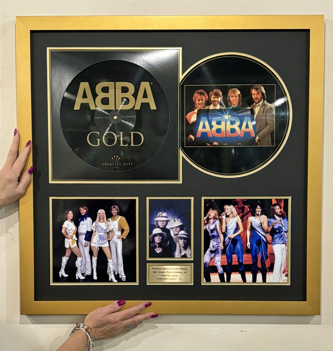 CrazyFraming's tweet photo. It's #NationalAlbumDay so what's your favourite? 🎶📀We stock Limited edition vinyl records, from #Abba , #KateBush , #blondie  and more! Each piece is personally signed and professionally framed. Pop in and take a look.
#vinylrecord #memorabilia  #supportlocal @NicholsonsSC https://t.co/a0mvVS7oX7
