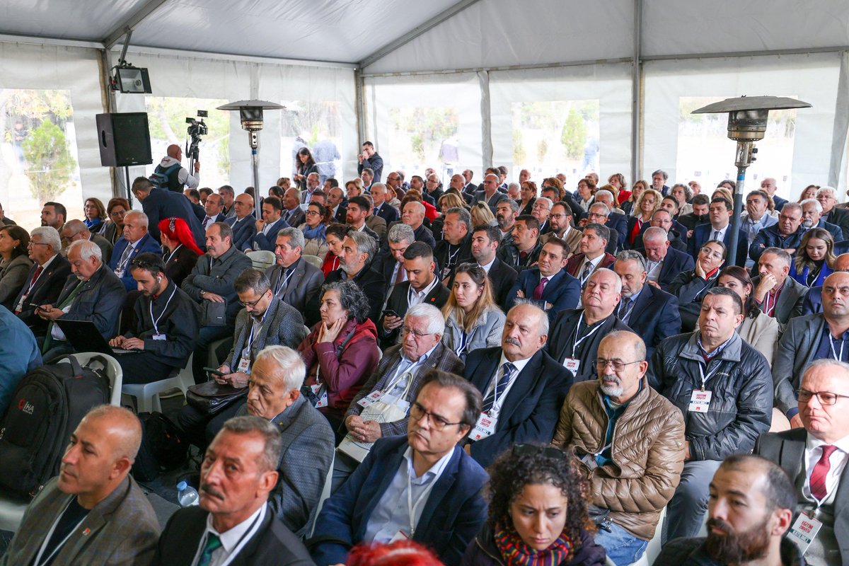 Özgür Özel tweet media