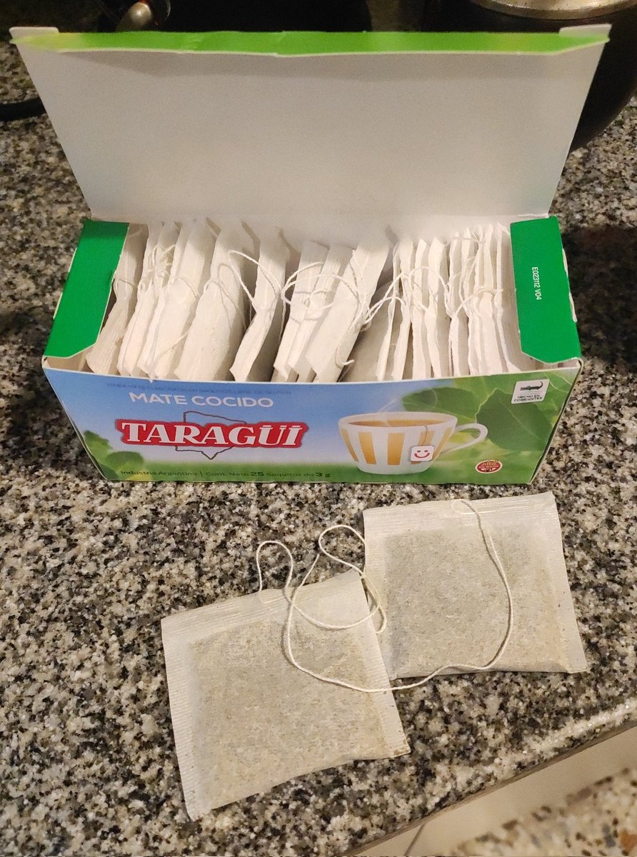 Noempujenche2's tweet image. Taragüi me vendió una caja de mate cocido y ningún saquito tiene su correspondiente papelito.
¿Las feministas? Mudas, claro.