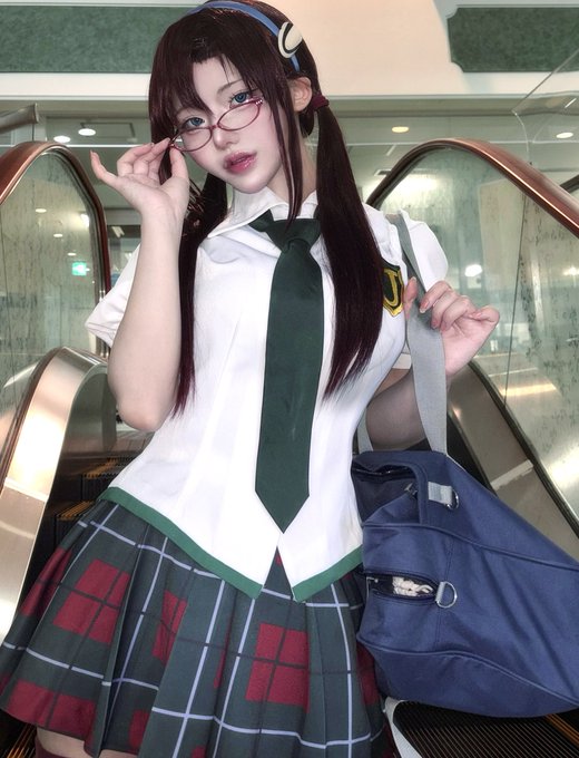 Twitterのコスプレ画像16