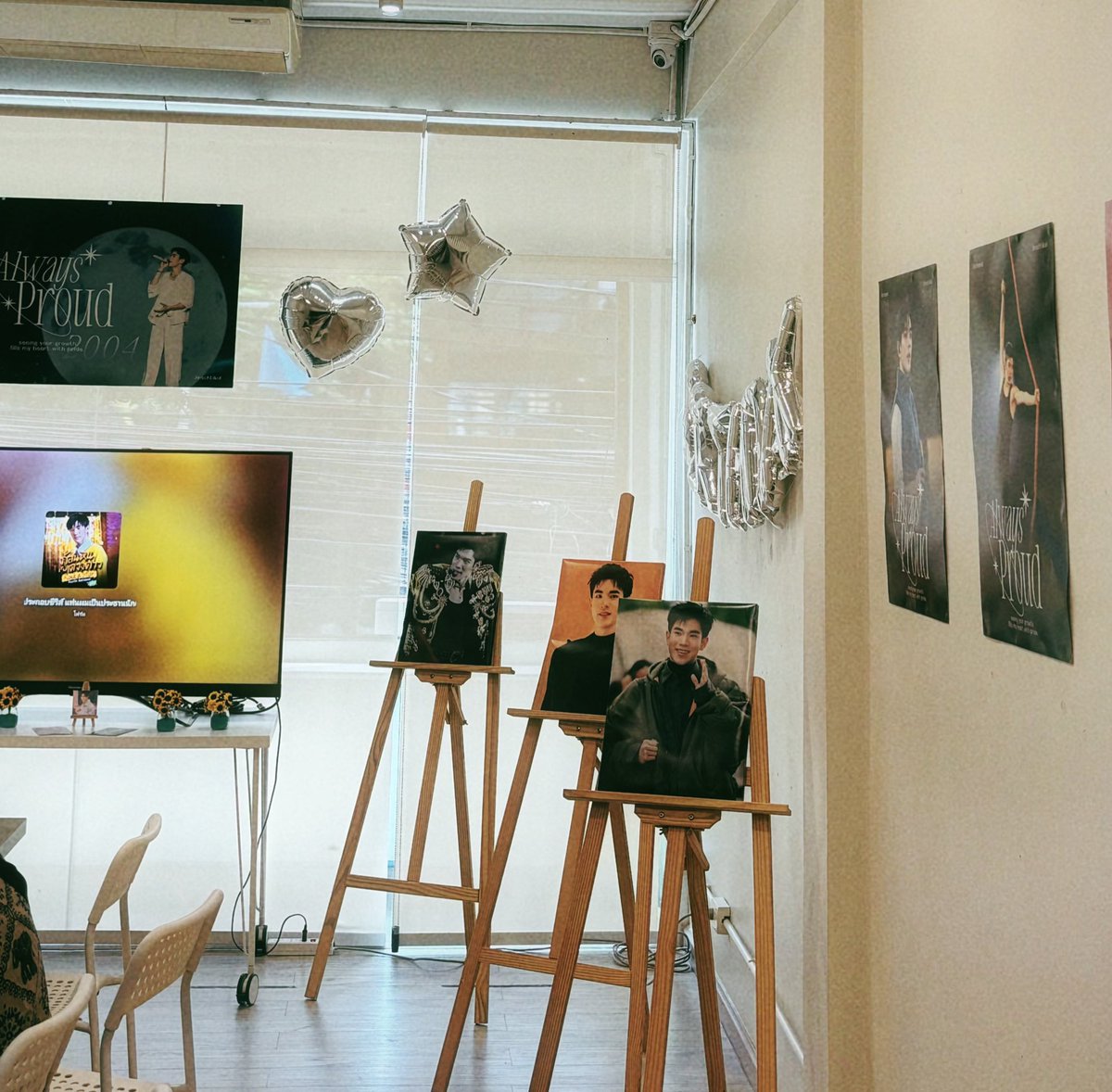 เฟ่ที่ 4 เช็กคั้บบบบบบ🎂💫🌠

((มาไม่ทัน special set เสียใจจึ๋งนึง))
#Fourth20thAlwaysProud
#Happy20thFourth 
#Fourthnattawat <a href="/tawattannn/">FOURTH</a>