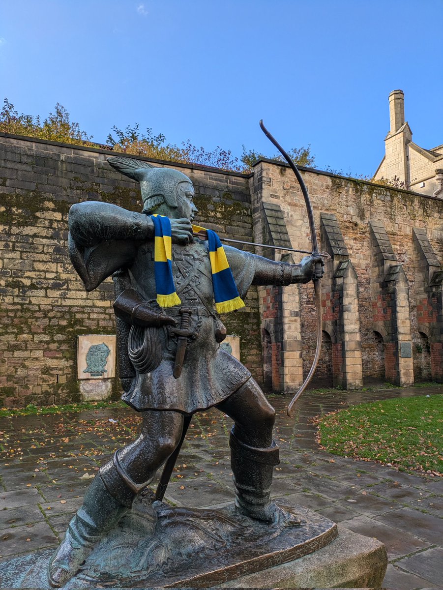 Robin Hood, Robin Hood, Fucking loves the Dons....