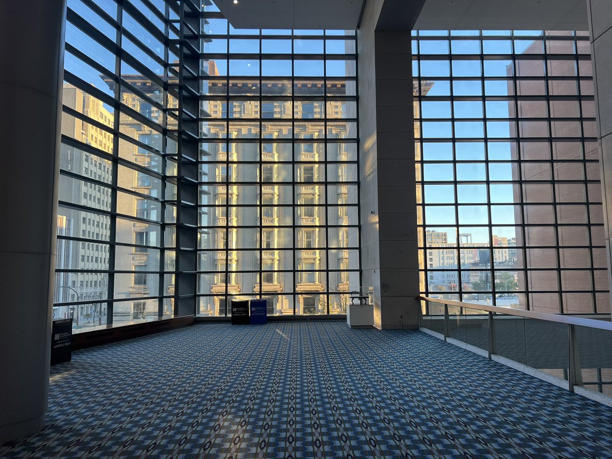 Thefullscope's tweet photo. #anesthesiology24 has opened in #Philadelphia for the first time in 1966 . A lovely warm welcome ; delegates from 88 Countries #ANES24 https://t.co/QVdUy0hmOc