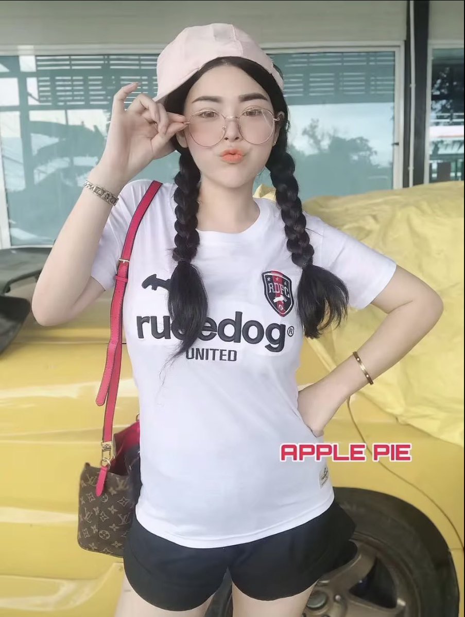 Bow_indy11's tweet photo. 🎯เสื้อยืด✅เสื้อยืดแขนสั้นงานปักรูทด็อกยูไนเต็ดอย่างสวยป้ายห้อย(ผ้าคอตตอน💯)

💥📍สั่งซื้อ https://t.co/Tc1GOWWfBz

#AffairFinalEP #PantenexLingOrm #PerthSanta #zerobaseone #เสื้อผ้า #เสื้อยืด #เสื้อผ้าแฟชั่น #เสื้อยืดผู้ชาย #GalaMontes #LUFC #กางเกง #แฟชั่นเสื้อผ้า https://t.co/LZuaUXqWRM