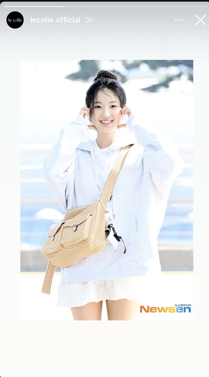 fangirlconcept's tweet photo. lecelle.official ig story.
#KimHyeYoon #lecelle
https://t.co/QeOy6IHIvn https://t.co/OJE2ZeLhSD