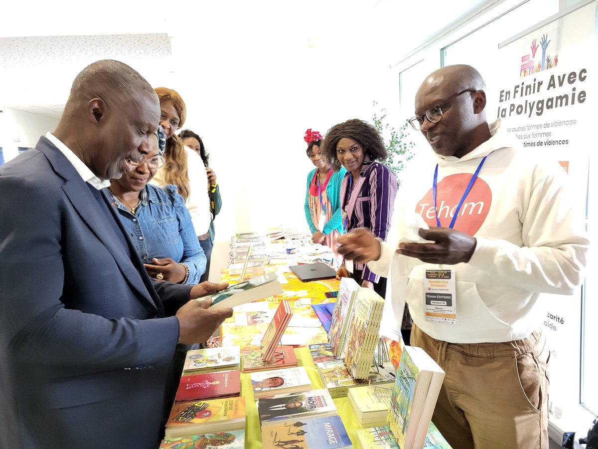tehameditions's tweet photo. Festival des littératures africaines de Nantes

Retrouvez nos livres sur https://t.co/cd3MOIvcCY
#TehamEditions #FestivalLitteraturesAfricaineNantes https://t.co/5t1DBDkGj8