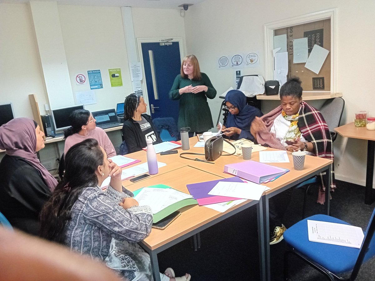 Back at <a href="/ITCCentre/">ITC Centre</a> in Cheetham Hill today with our brilliant women changemakers on our #Socent development, mini Time to Grow 3 week Bootcamp! Day 3 is all about Budgeting, finance, Customers, beneficiaries &amp; marketing to diverse communities... #investinwomenchangemakers