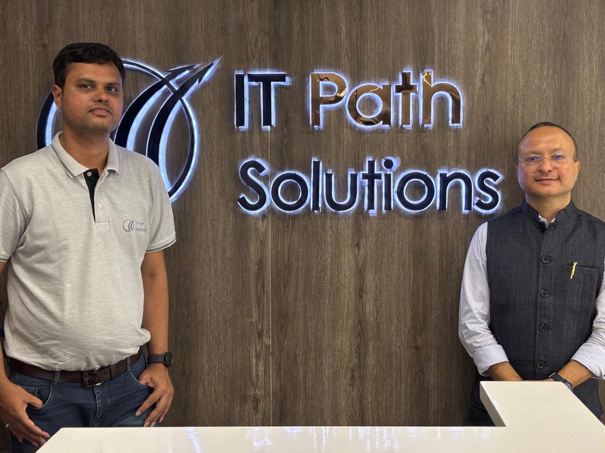 flowrichfin's tweet photo. EDUCATING YOUNG &amp; BRILLIANT MINDS!

We are thrilled to engage with corporates to educate their employees for
financial literacy! Our Director @NikunjChhag  conducted Financial Literacy
Workshop at @itpathsolutions  Ahmedabad today! https://t.co/YoXgDyJZkG