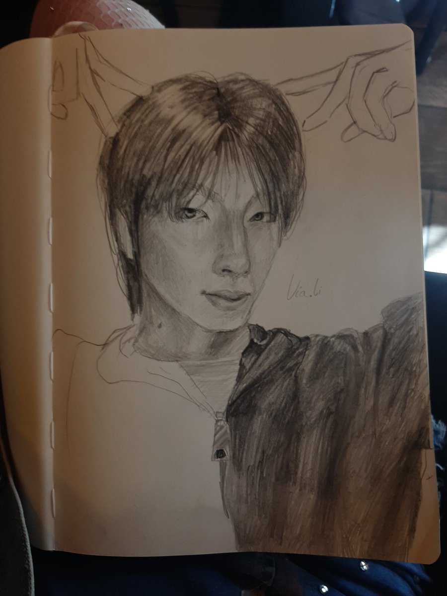 Via.li ⁷🍀♡𝚂𝚊𝚠 🄱🄳🅄& 🄼.🄾.🄽.🅃♡🍀 tweet media