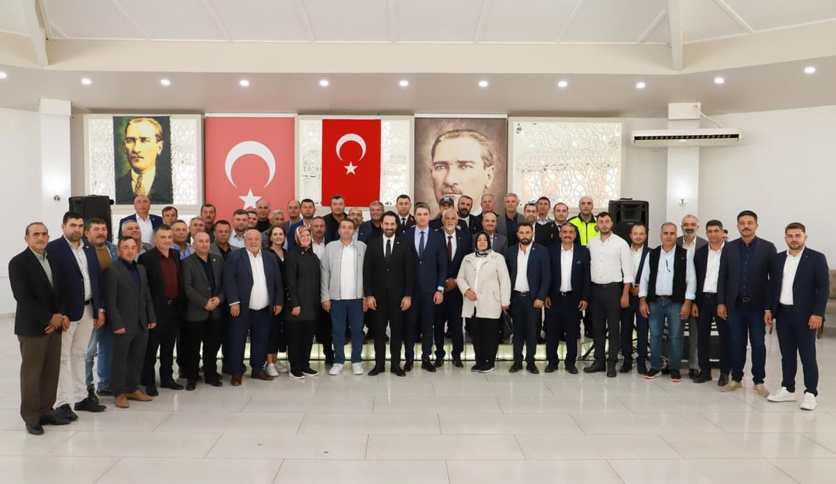 Ak Parti Saruhanlı tweet media