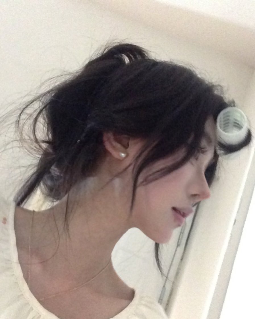 因为太懒所以全点宅女属性 tweet media