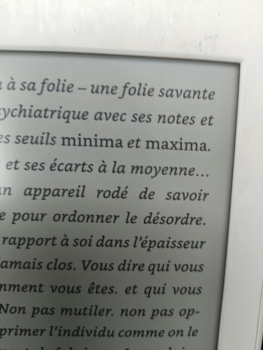 marcelcorso's tweet image. When stuff is in italic and you need to italic more you