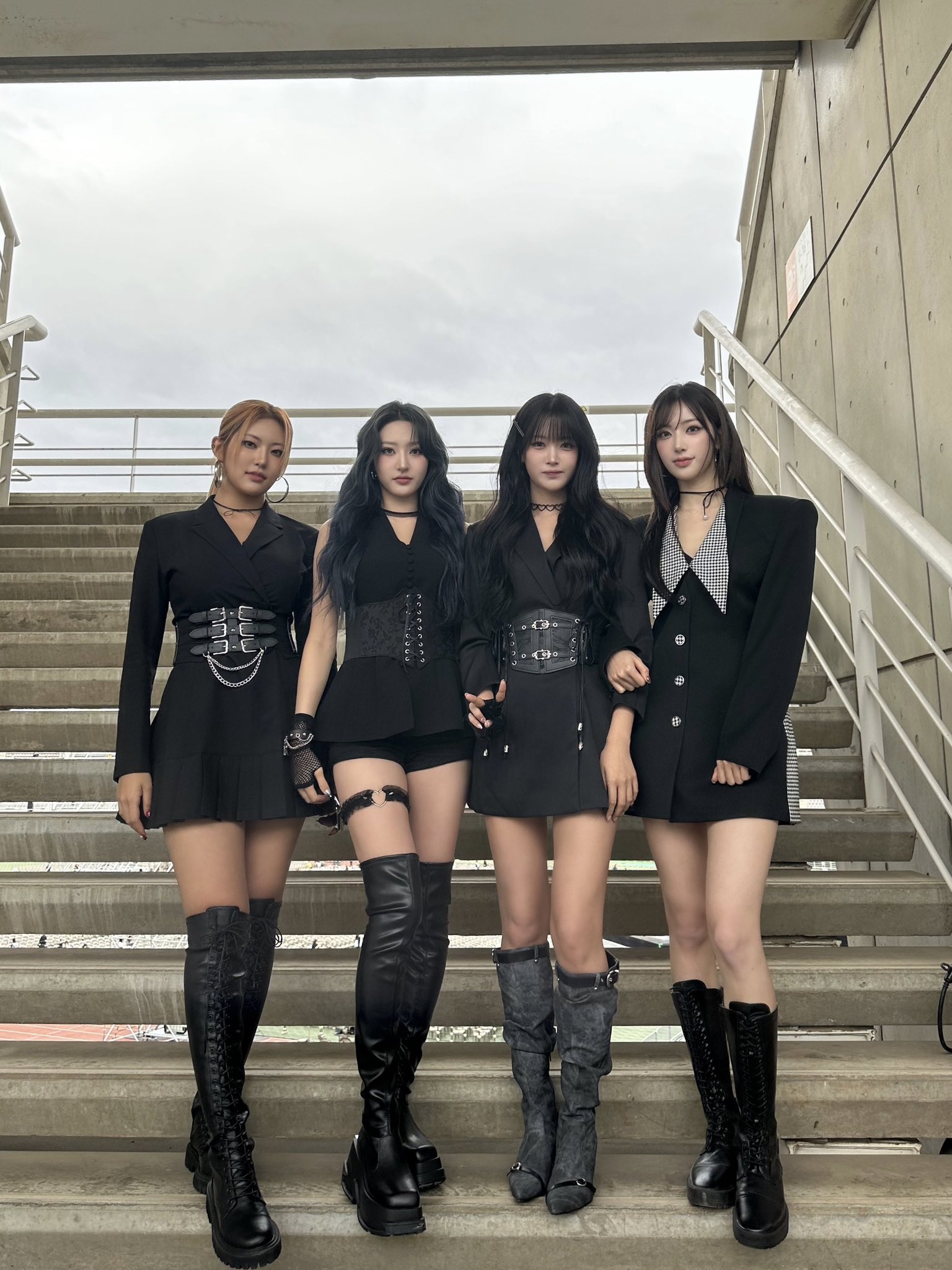 GaQOTGlbUAQ07vS?format=jpg&name=large