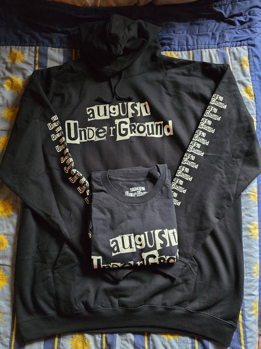 ajl__66's tweet image. Todays delivery from @UnusualStore my pre-ordered hoodie &amp;amp; long sleeve tee of Fred Vogel's August Underground 🔨 Blu rays are available from @Unearthedfilms #AugustUnderground #FredVogel #ToeTag #UnusualHorror #UnearthedFilms