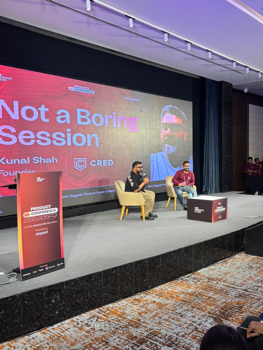 We threw a not-so-boring surprise at <a href="/TheProductfolks/">The Product Folks 🚀</a> (Un)Conference '24 😋
