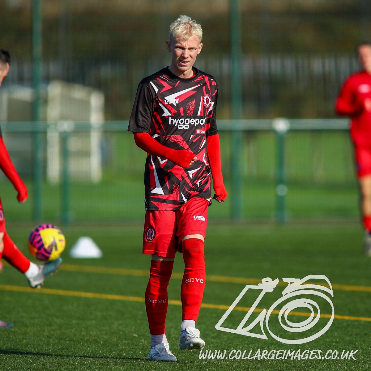 CollargeImages's tweet photo. Cup action for @StCadocsSeniors as they take on @eglinton_fc in the #StrathclydeDemolitionCup Semi Final at Kilwinning Community Sports Centre. Updates throughout the afternoon ⤵️ ##SoccerSaturday #CupFootball #Football #ScottishFootball #FootballPhotographer #ItsOnlyLiveOnce https://t.co/RcHg5i0vol