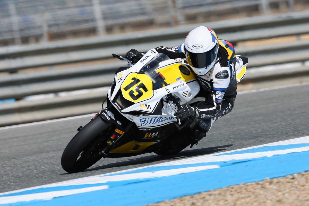 La piloto @saravaron15 completa su primera carrera en el grupo de la 11 a la 16, ubicandose en la posición 16 muy cerca de los puntos, mañana tendrá su segunda carrera, la última de la temporada.

#Fedemoto2024 | #SoyMotociclista 
#PactoPorElDeporte 
<a href="/MinDeporteCol/">Ministerio del Deporte</a>