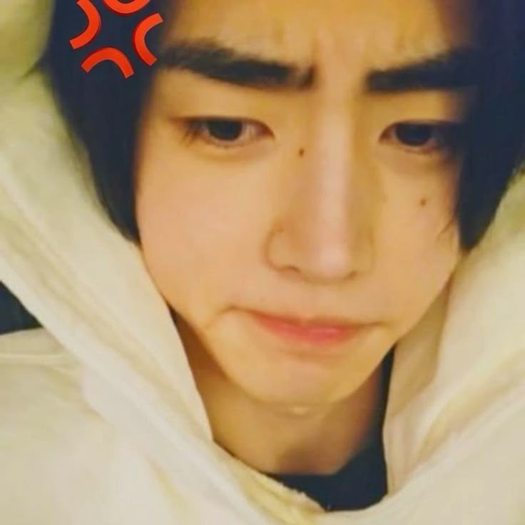 kalimaIang's tweet photo. Julian happy color aegyo dulu dong..

Yang gak bisa Julian monokrom lakukan :
"Hump syebel" https://t.co/UFPrhOAfeU