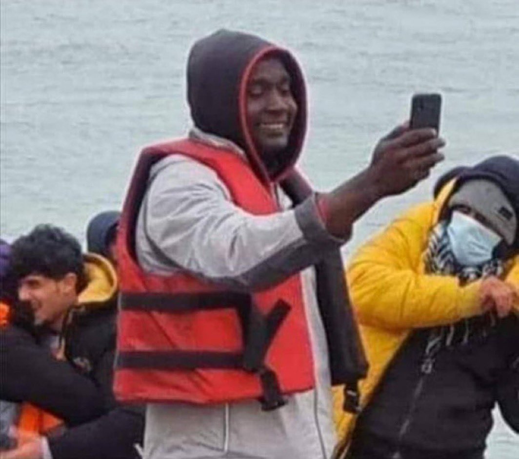 Another 647 men invaded England, yesterday. 

That’s nearly 14,000 since Labour came to power 100+ days ago.

No arrests were made.

All will be given housing, healthcare and food paid for by taxpayers. They’ll also get £50 cash per week.

Sadly, there’s no money for pensioners.