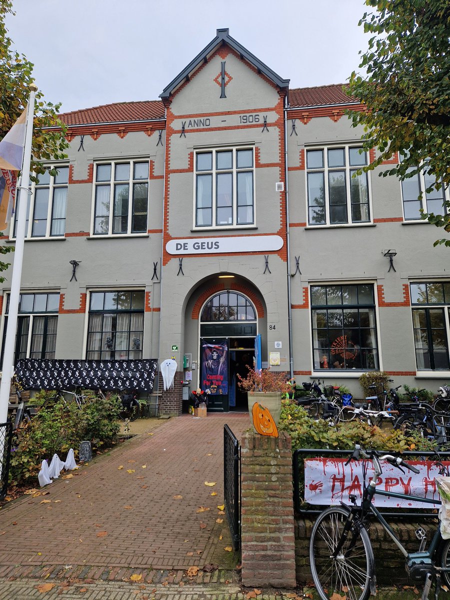 Wijkcentrum De Geus (@degeushsum) on Twitter photo Vanavond Halloweendisco in <a href="/DeGeusHsum/">Wijkcentrum De Geus</a> #geuzenbuurt <a href="/GemeenteHsum/">Gemeente Hilversum</a> Vanavond Halloweendisco in <a href="/DeGeusHsum/">Wijkcentrum De Geus</a> #geuzenbuurt <a href="/GemeenteHsum/">Gemeente Hilversum</a>