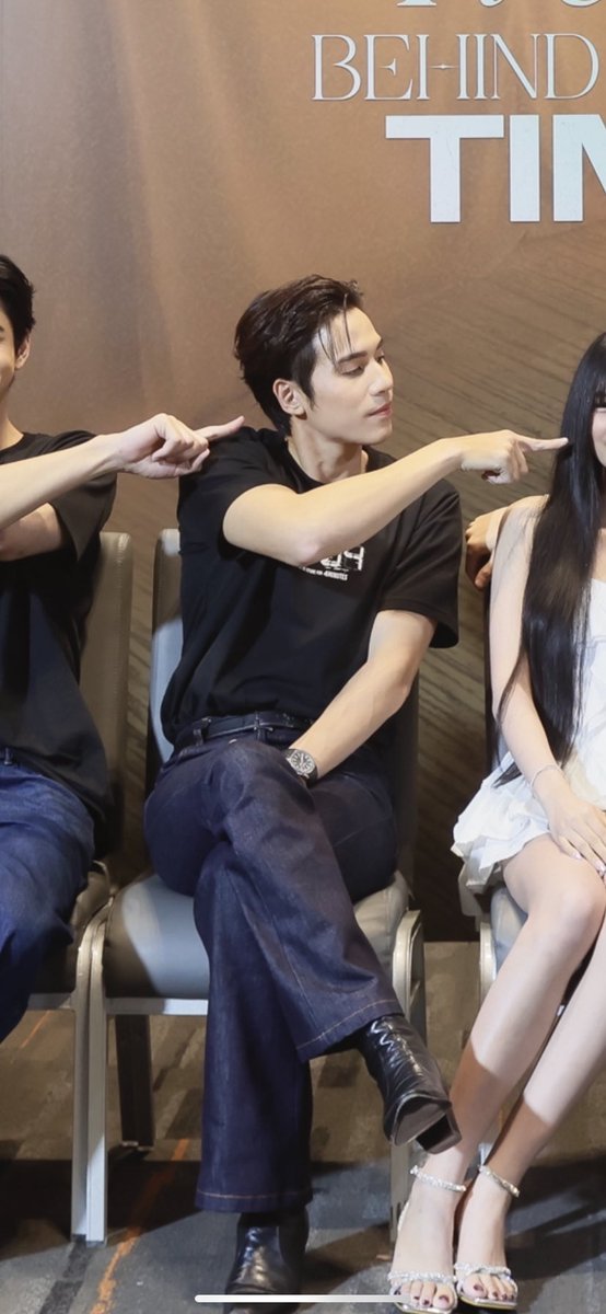 อย่าเล่นกับใจมีคนจะตายจริง หื้ออออ😭🫵🏻🤍