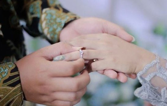 森 Enver Hugo tweet media