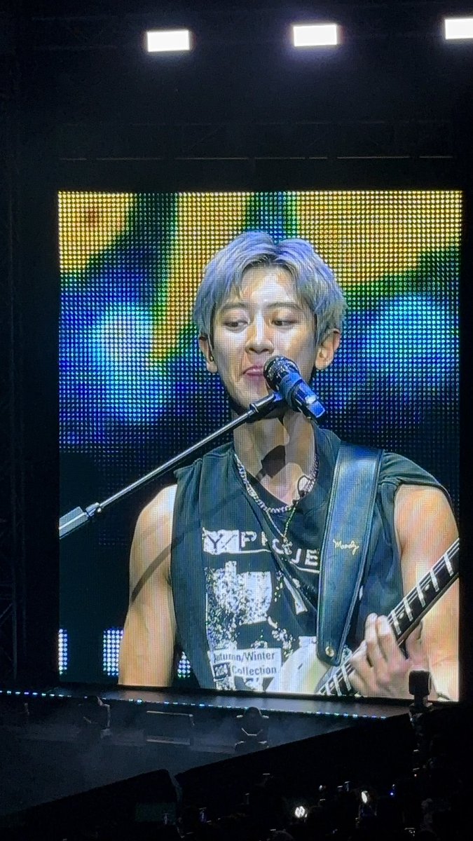 vipdosed's tweet photo. love you always ❤️‍🔥 #CHANYEOL #CHANYEOLinMANILA2024 https://t.co/Sdifk36cfo
