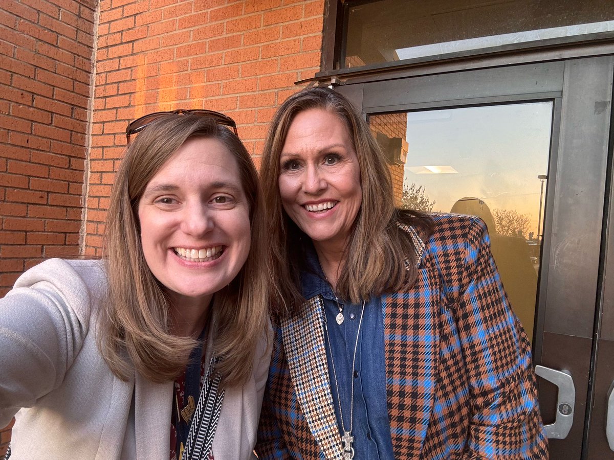 Lori Rapp tweet media